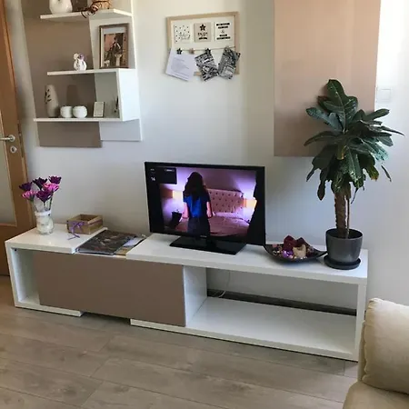 شقة Bella's Top Luxury High-rise *