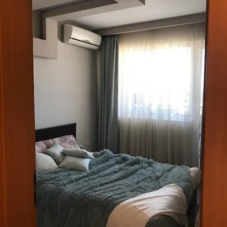 شقة Bella's Top Luxury High-rise بلوفديف